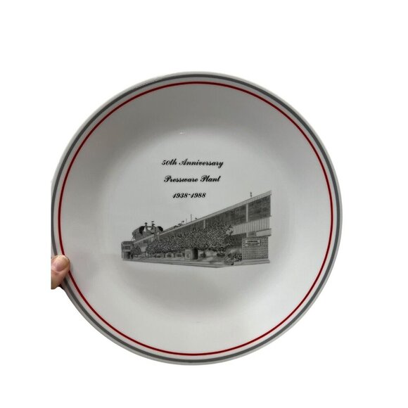 Corelle 50th Anniversary Pressware Plant Plate 10.25" Plate 1938-1988 Corning - Picture 2 of 4